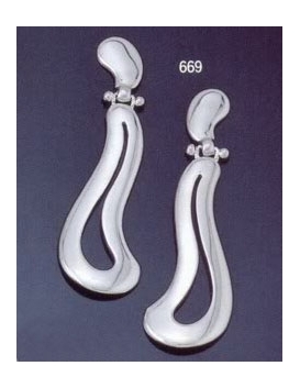 669 Large free-form symmetrical Grecian earrings