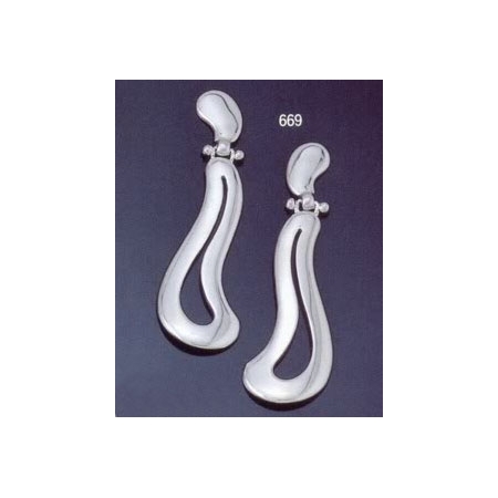 669 Large free-form symmetrical Grecian earrings
