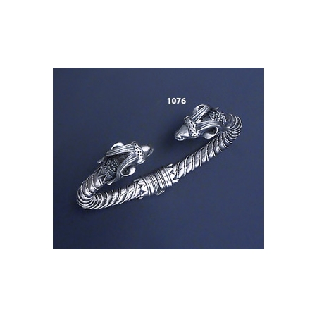 1076 Hand-Coiled Capricorn's head torc bracelet (M)