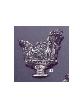 82 Large Fractured ornate vase brooch