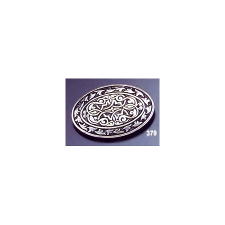 379 Ornate brooch oval