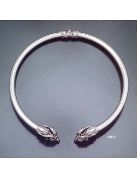 234/T XLarge Capricorn torc collar necklace