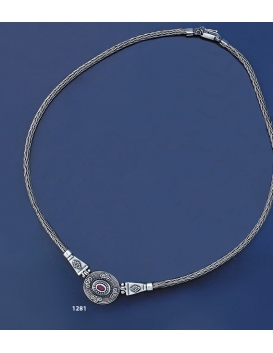 1281 Hellenistic hand-braided necklace with Ruby